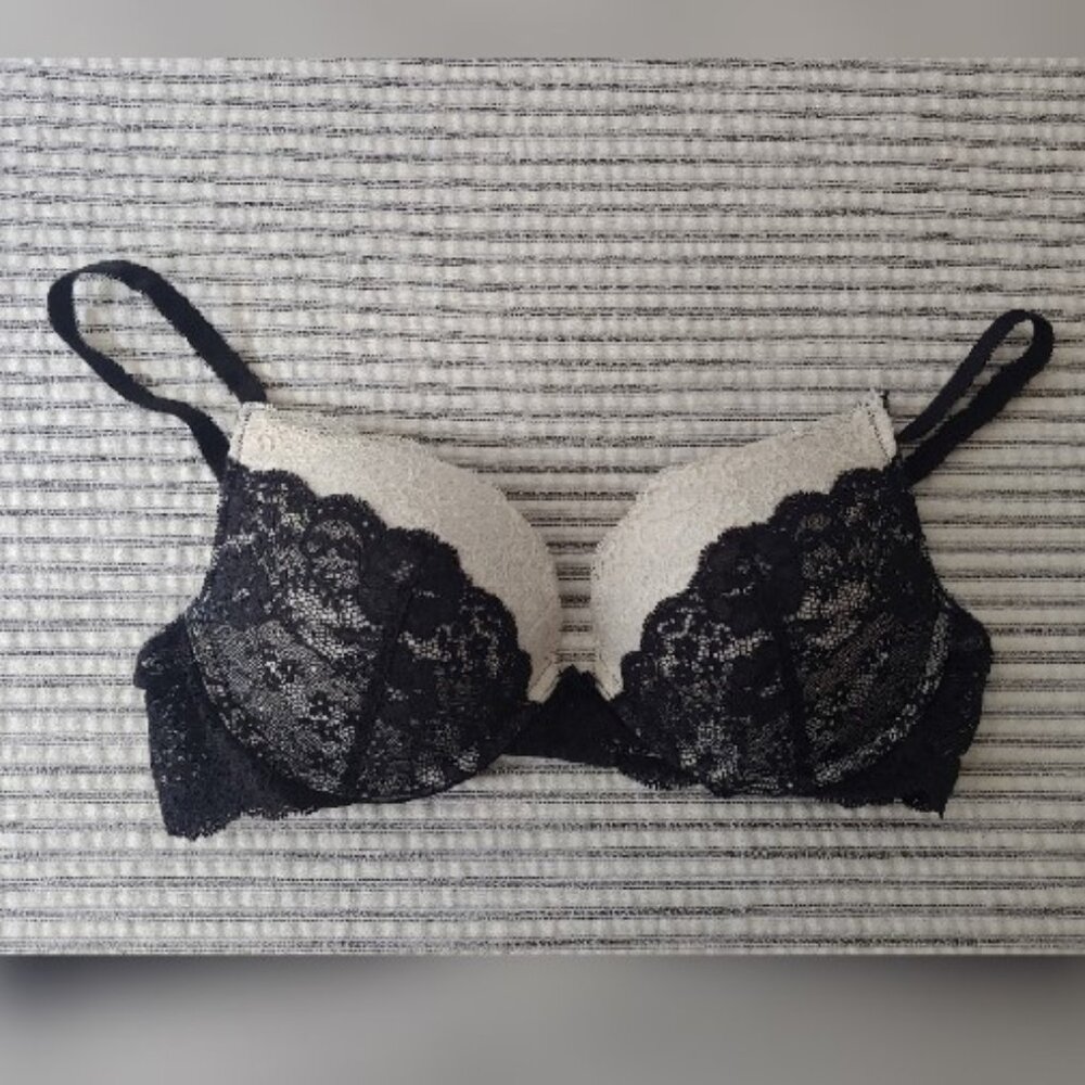 Victoria's Secret Dream Angels Lace Black and White Demi Bra Plunge Size 36C - Picture 2 of 8